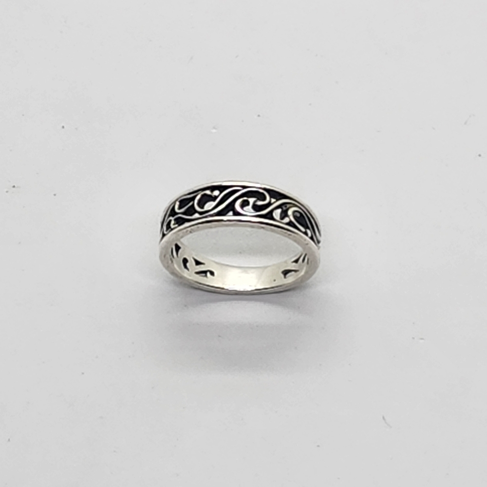 Sun Princess Ring in Sterling Silver Size 9.5